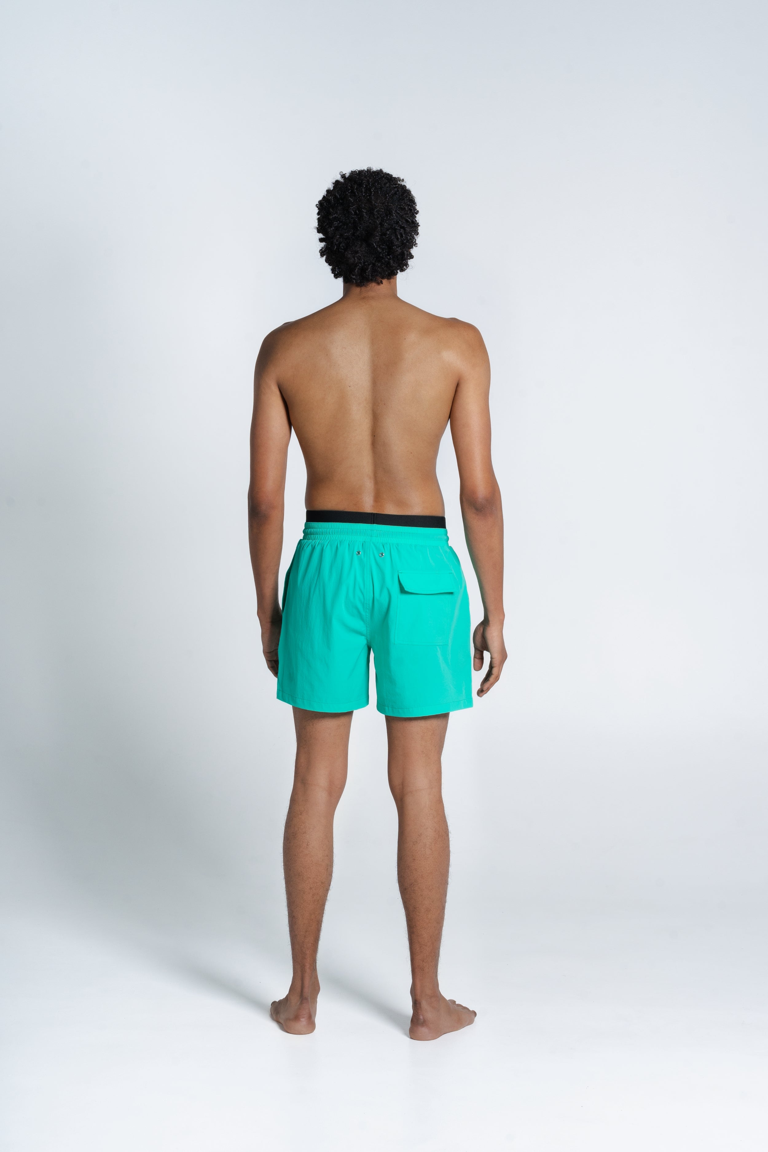 L'emblématique short de bain Alpho